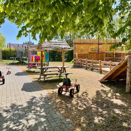 Hestkaer Family Rooms Summer Camp Krogager 外观 照片